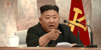 North rallies people behind leader Kim amid lingering tensions