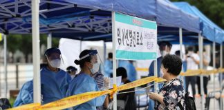 Cluster infections break out at Seoul’s Namdaemun Market