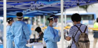 New daily virus cases bounce back to over 30 as church-linked infections rise