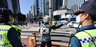 Banned from mass rallies, protesters hold ‘press conferences’ on Hangeul Day
