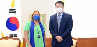 Vice FM meets with new EU ambassador