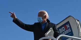 Fears of violence, vote rigging and confusion beset eve of US election