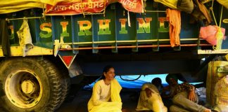 Women cultivate a new voice in Indian farm protests